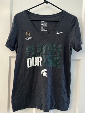 Nike Michigan State Spartans College Football Playoff T-Shirt size Large L MSU